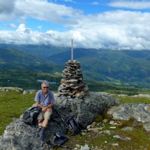 Alfred on top of 918 meters high Radnarvargen